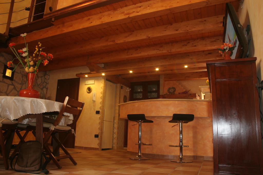 Alla Corte Dei Ventimiglia Montelepre Room photo